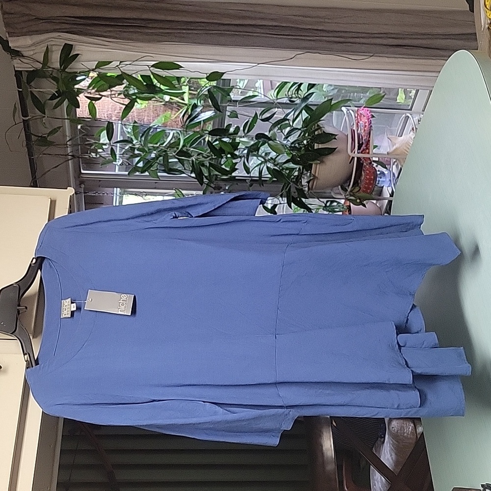 NWT Niche by Nilgun Derman blue tunic top.